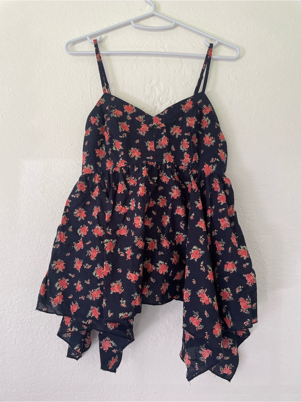 Y2k Mudd floral print handkerchief babydoll tank